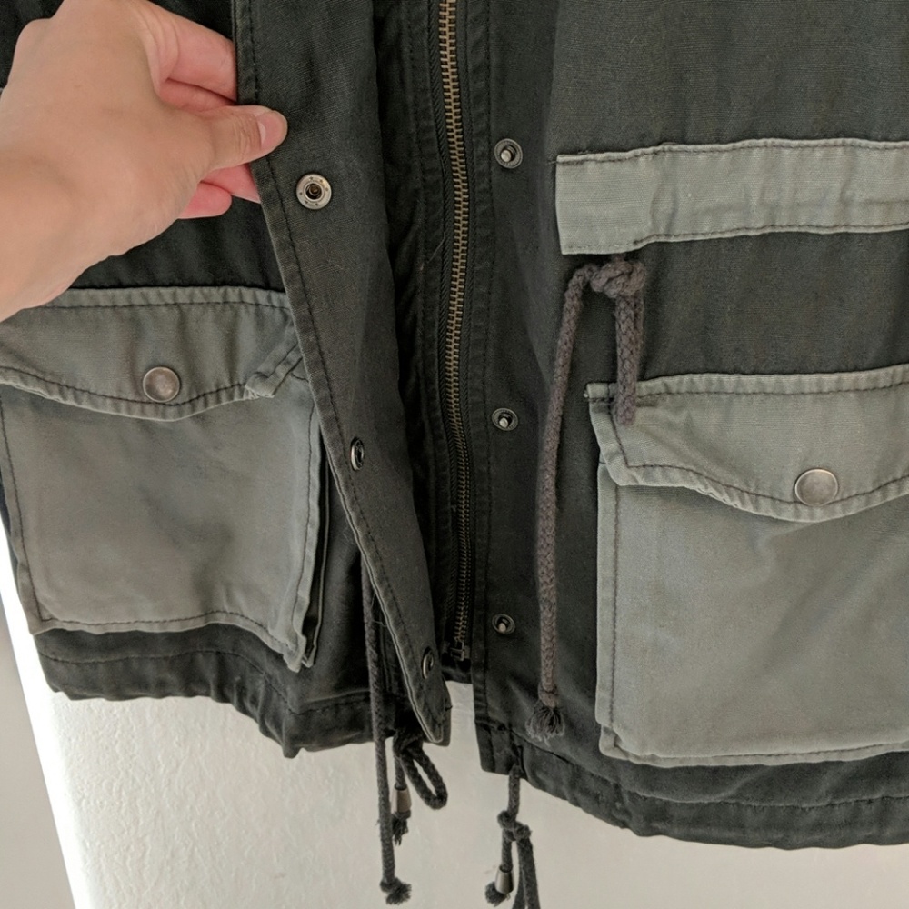 Utility Jacket - Picture 2 of 5